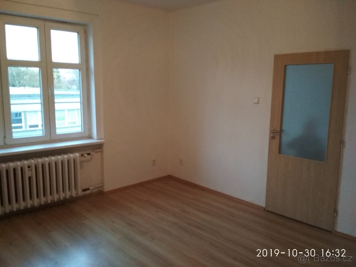 Byt 2+kk+B U Vlastního krbu,Teplice - 5