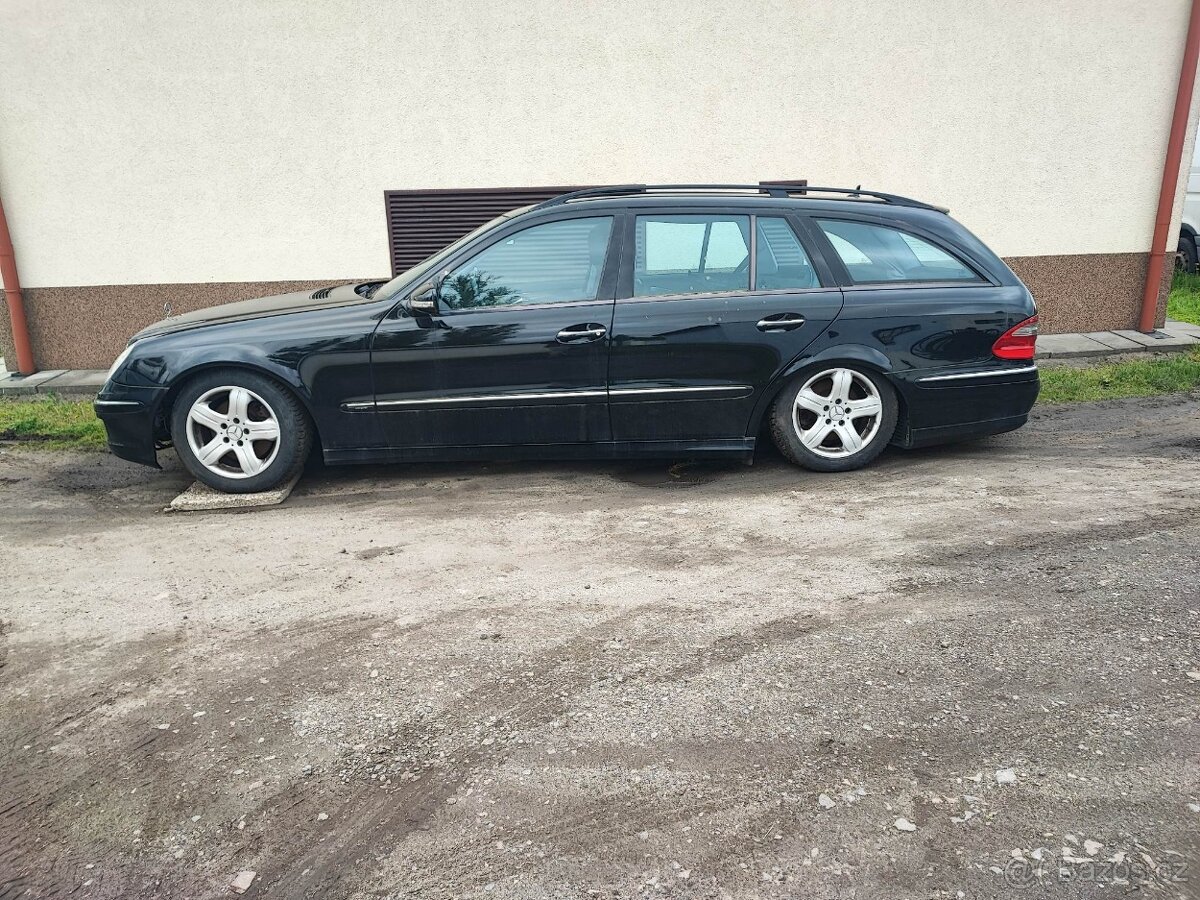 Díly Mercedes w211 - 5