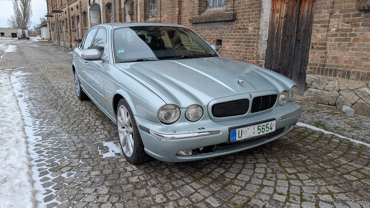 Jaguar XJ6 X350 - 5