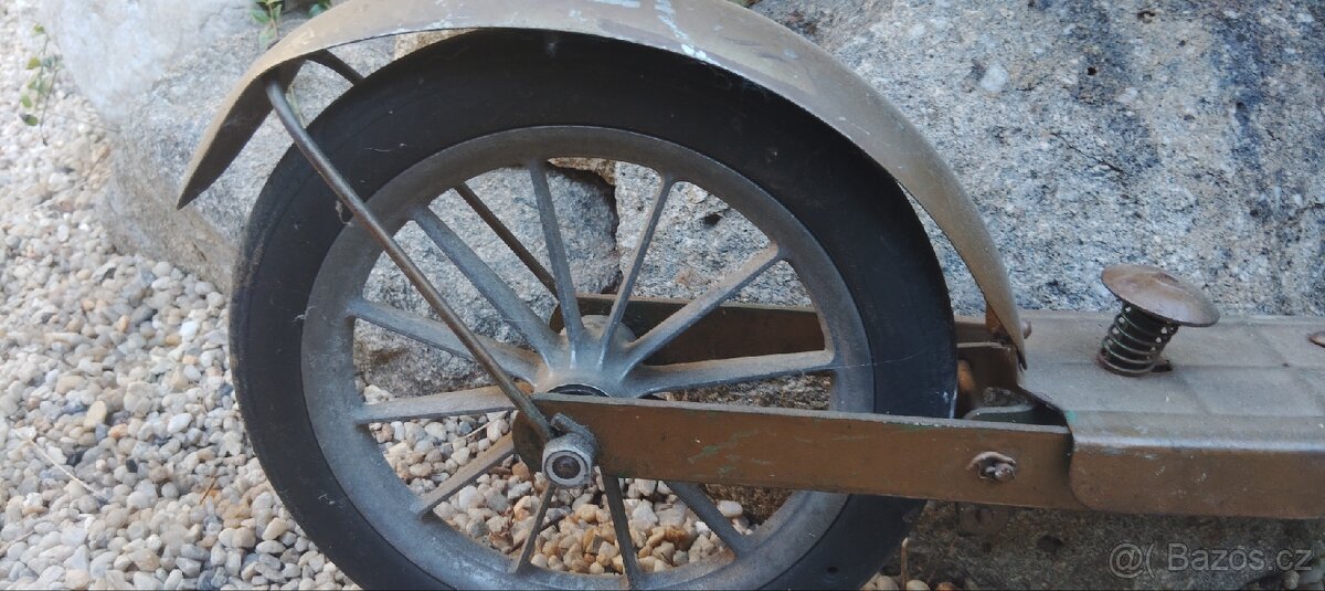 Retro koloběžka skládací - 5