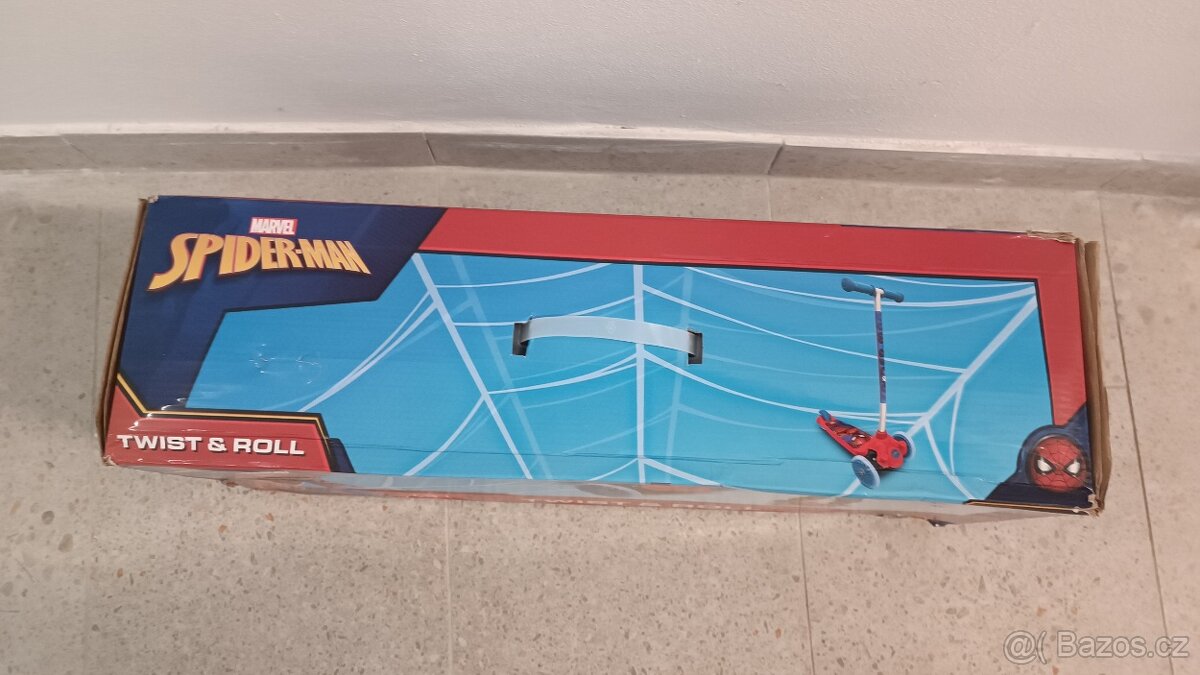 Mondo koloběžka Twist & Roll Spiderman - 5
