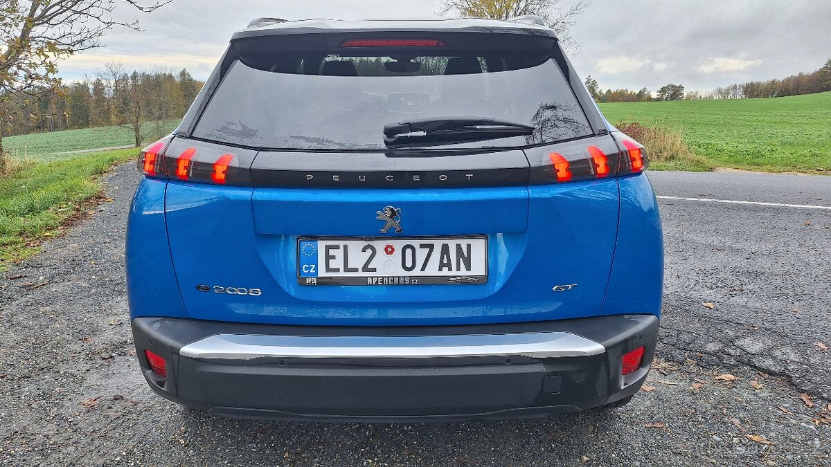 Peugeot e2008 GT 2021 - 5