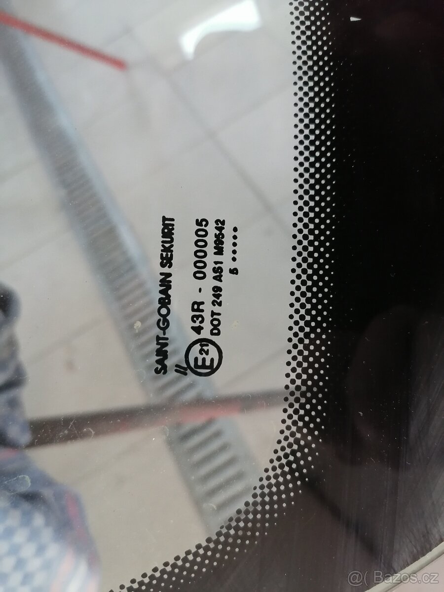 Čelní sklo na VW Transporter T4 - 5