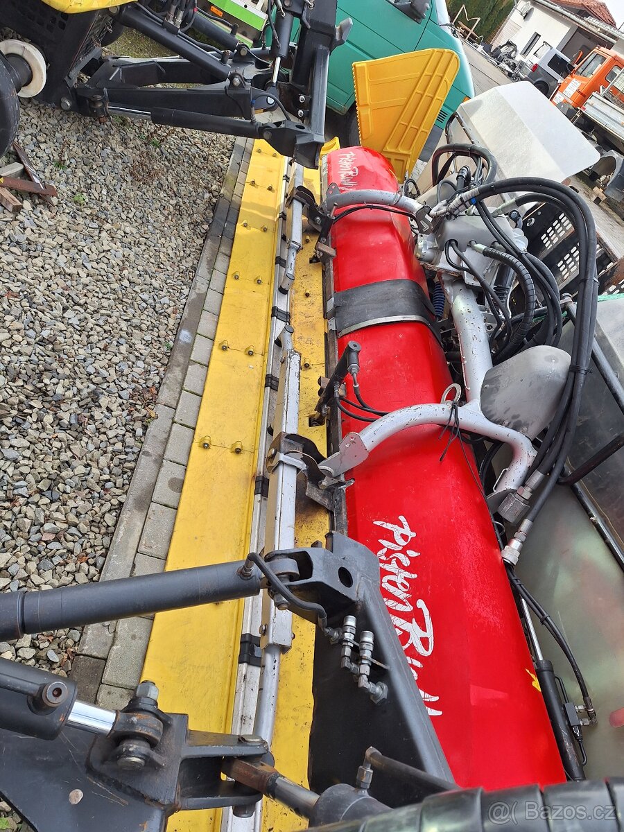 Rolba Kassbohrer Pistenbully 600 polar - 5