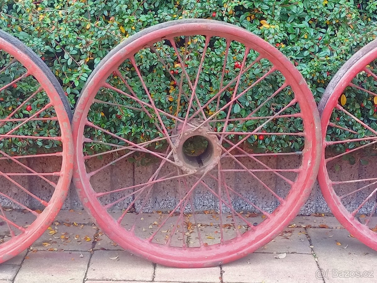Drátěná kola na AERO 500 - 5