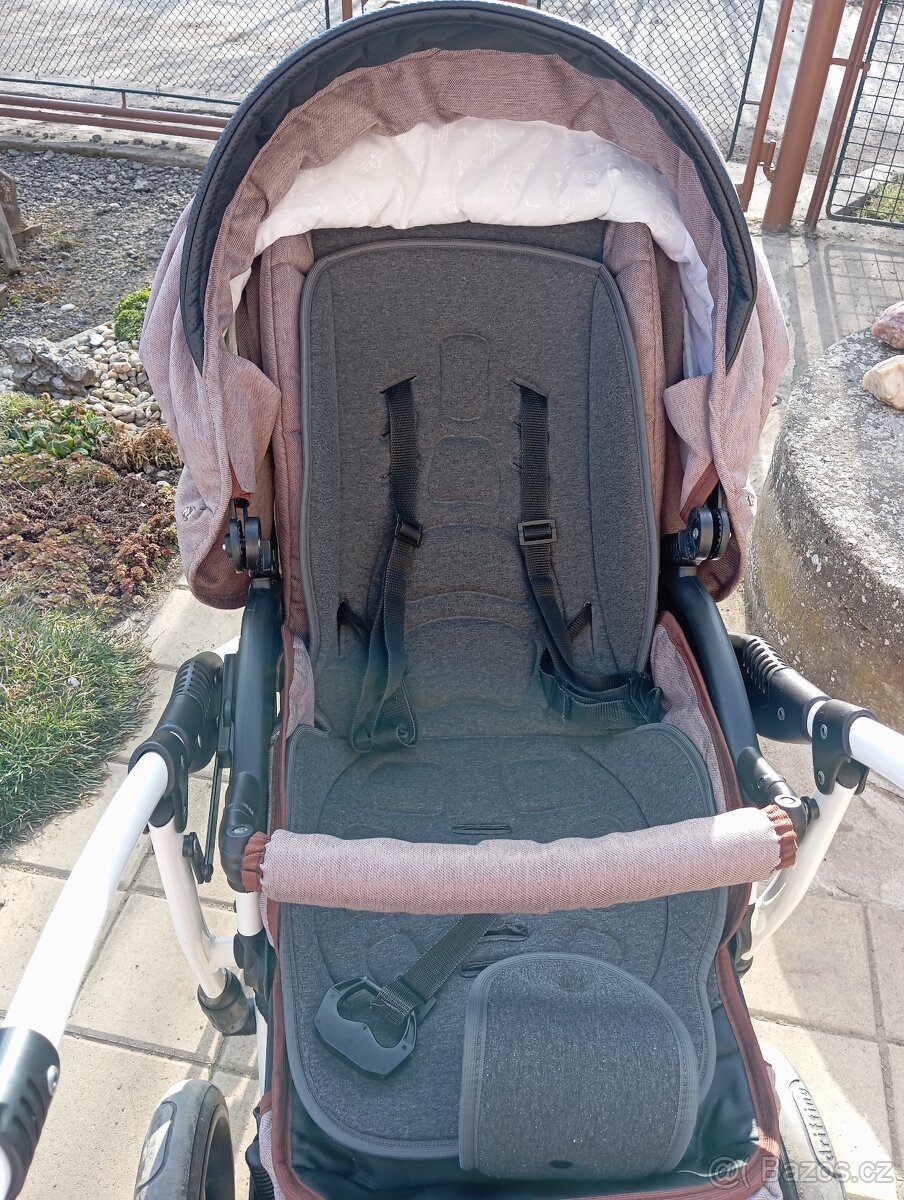 Kočárek Camarelo - 5
