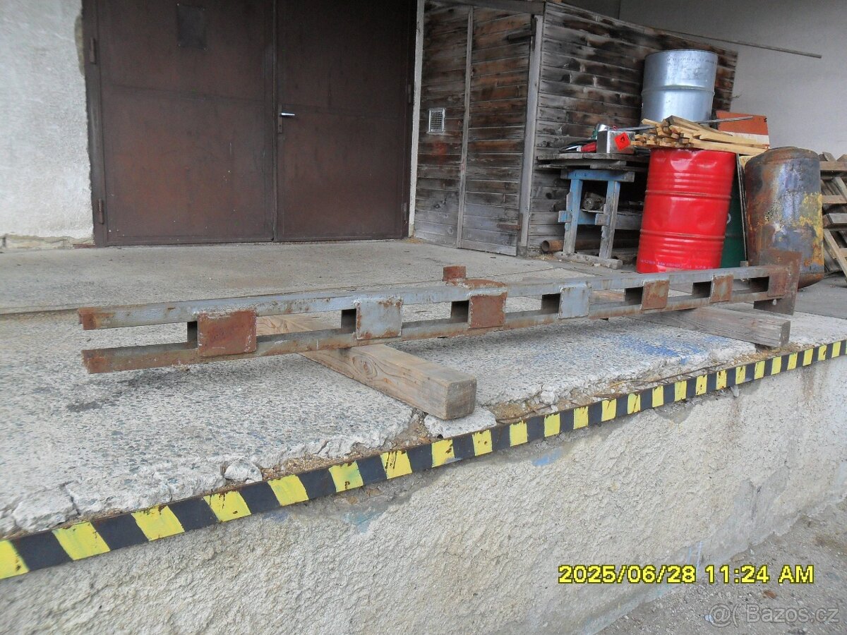 Zbytky hutního materiálu - 5