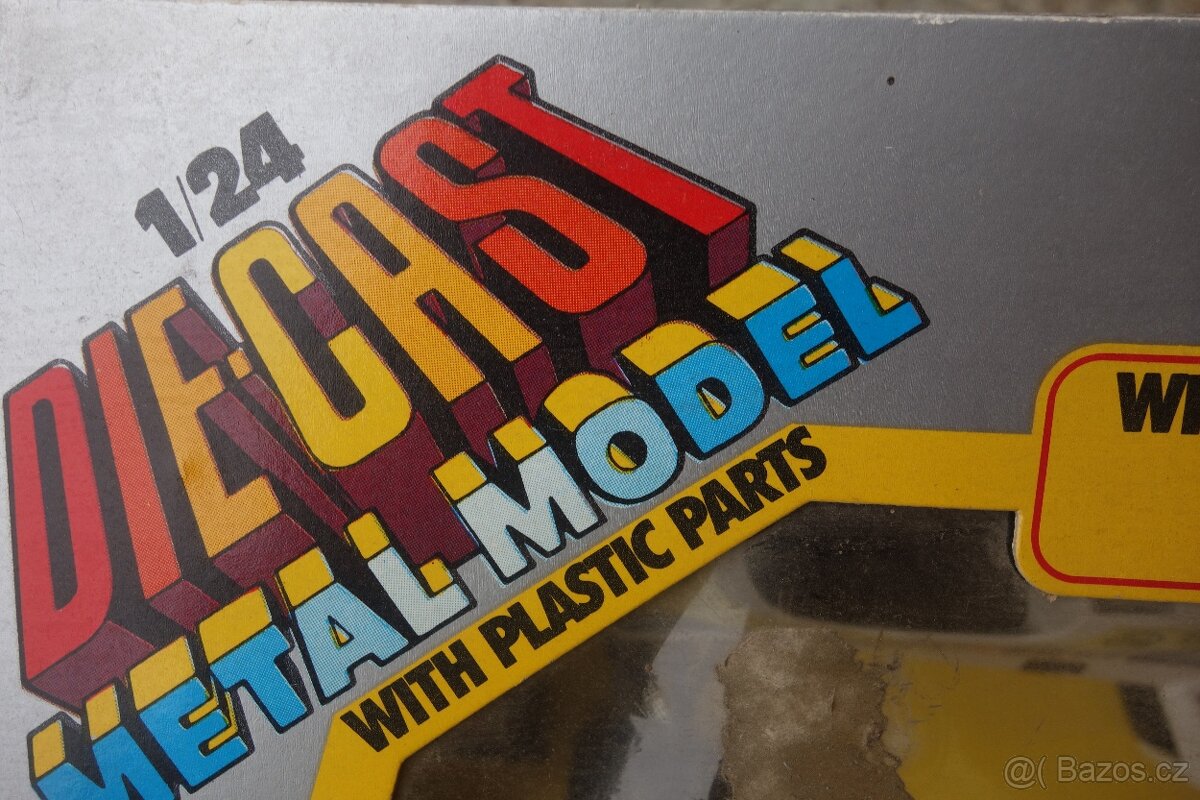 Model & obal original formule Burago 1:24 obal 80/90 léta - 5