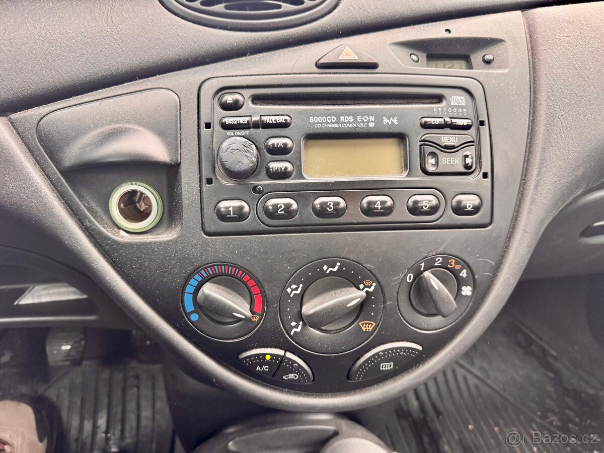 Ford Focus 1.6benzin, klimatizace, nova STK - 5