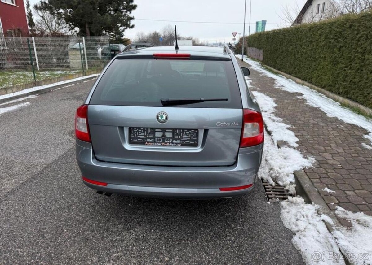 Škoda Octavia 1,4TSi/90kw ,serviska nová STK benzín - 5