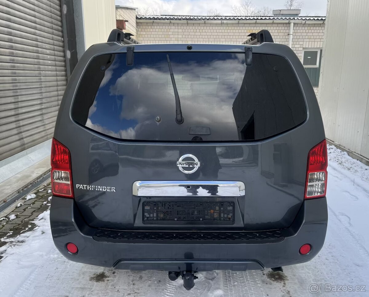 Nissan Pathfinder 3.0 dCi LE 170kw - 5