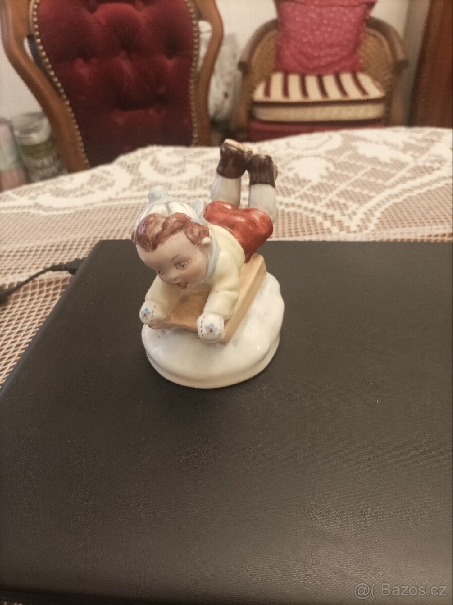 Prodám porcelánovou sošku. - 5