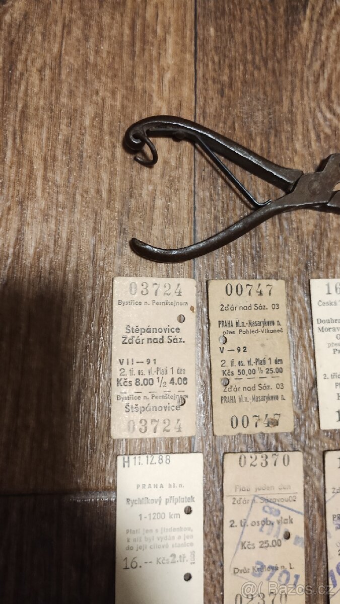 Kleště a 6 ks jízdenek na ČSD - 5