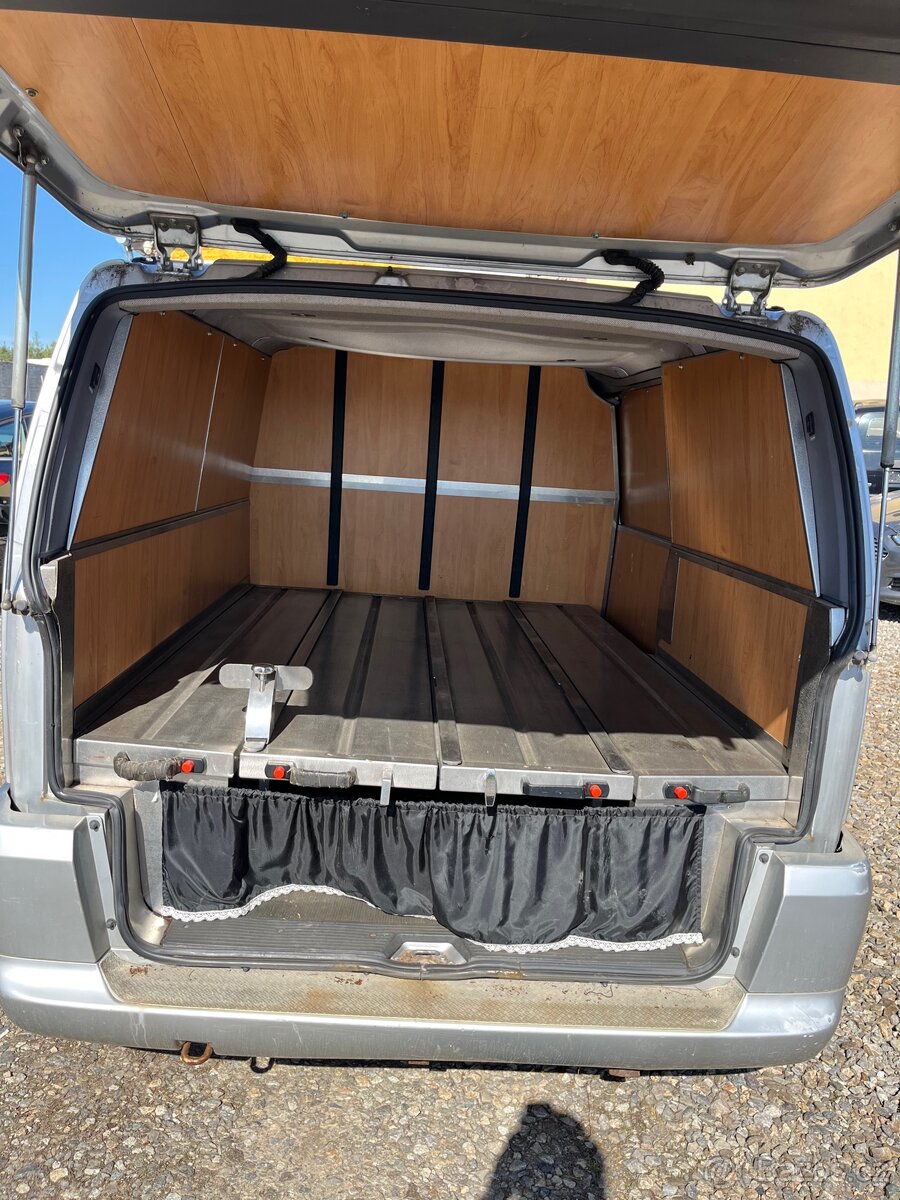 Pohřební speciál - 5