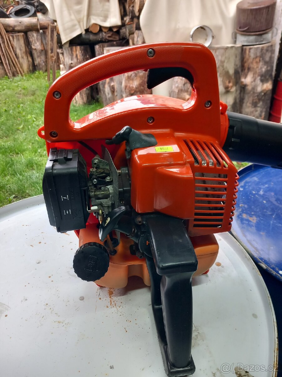 Fukar na listí a trávu HITACHI RB 85E. - 5