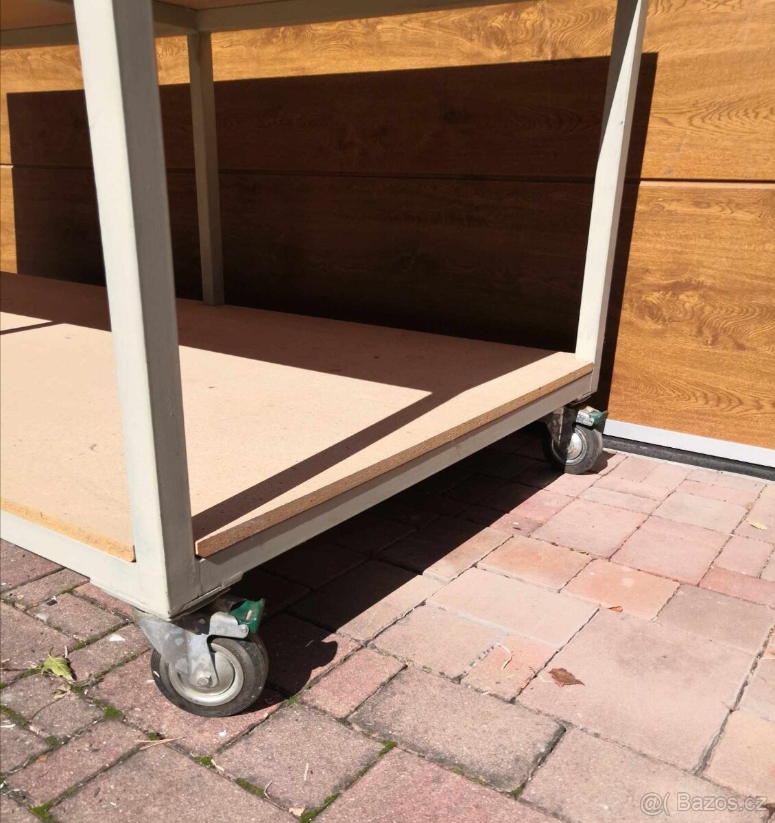 Pracovní montážní stůl - 5