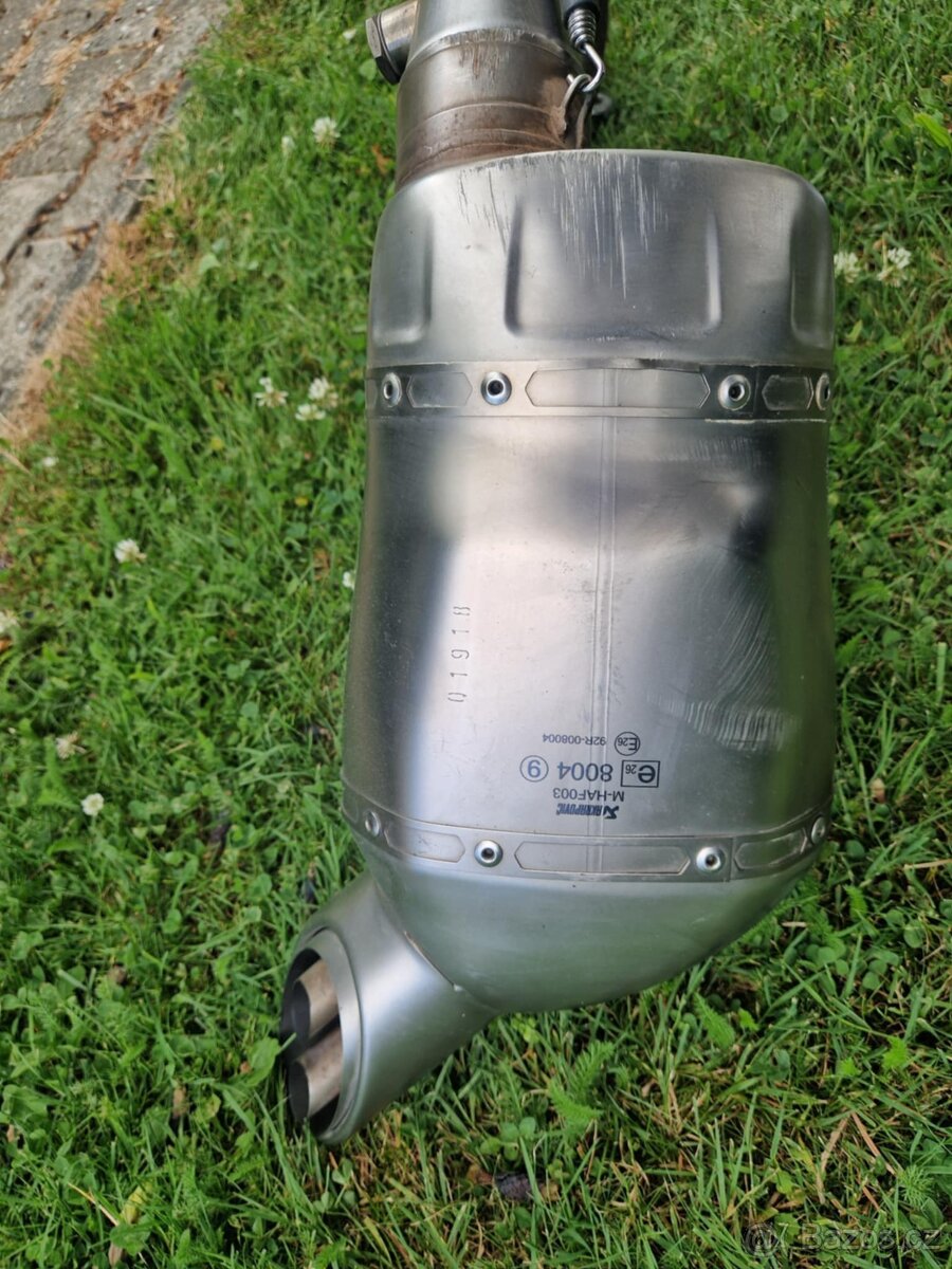 Yamaha MT 07 Akrapovič - 5