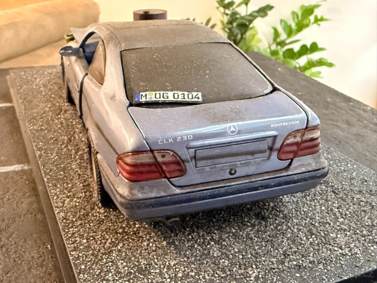VRAK - 1:18 Mercedes-Benz CLK 230 Coupe - Modrá - ANSON - 5