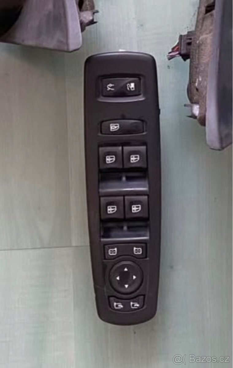 Renault Latitude díly - 5