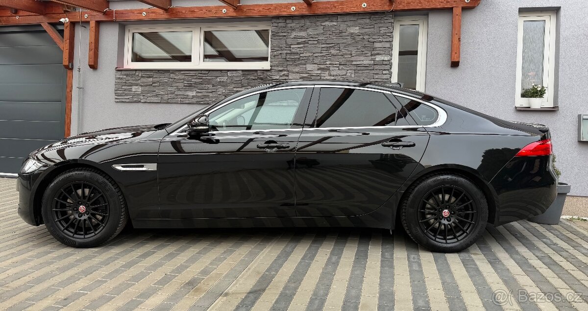 Jaguar XF 2.0d E-Performance naj. 143 tisic - 5