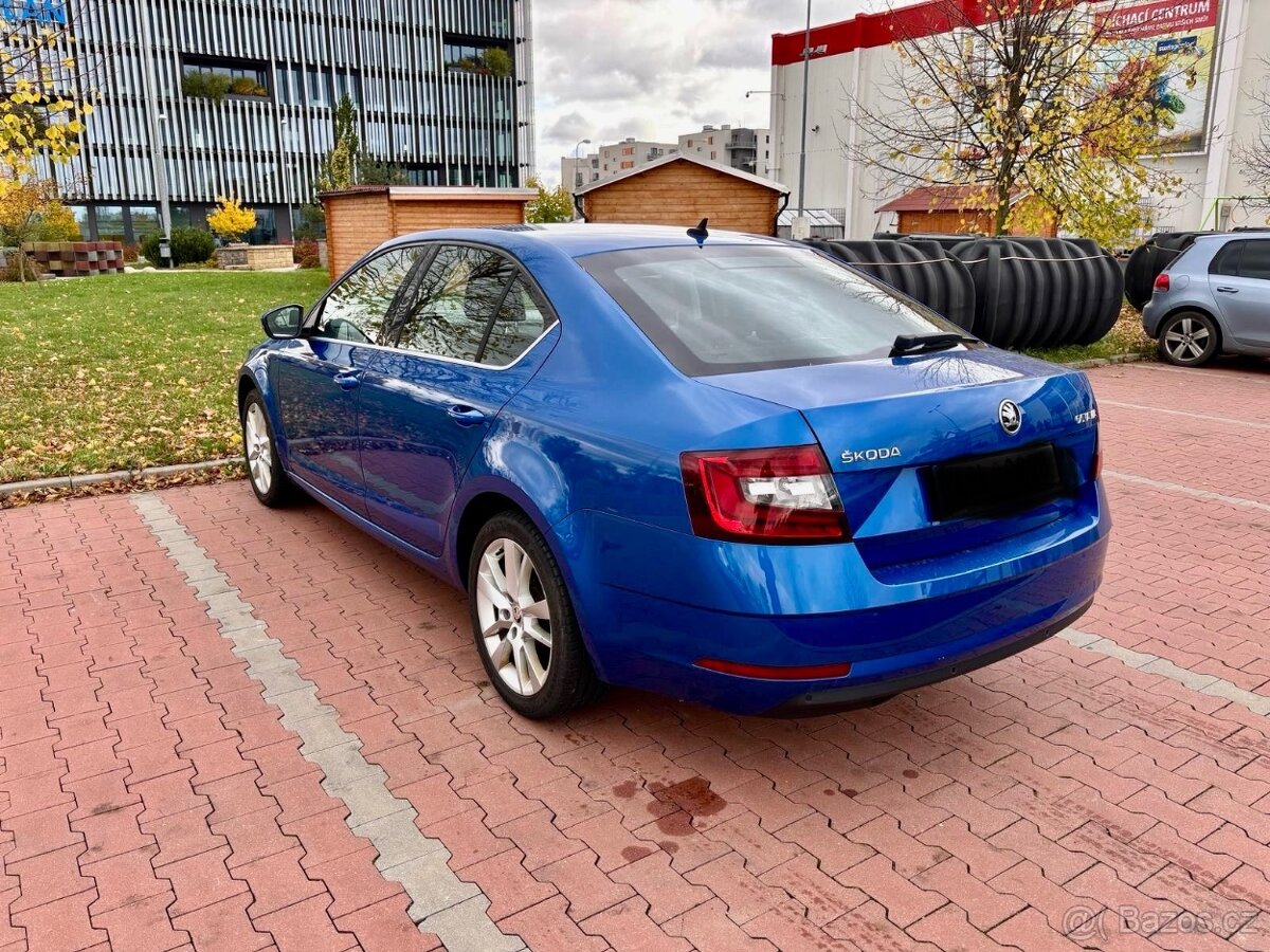 Škoda Octavia 2,0 TDi manuál 2018 virtual cockpit TOP STAV - 5