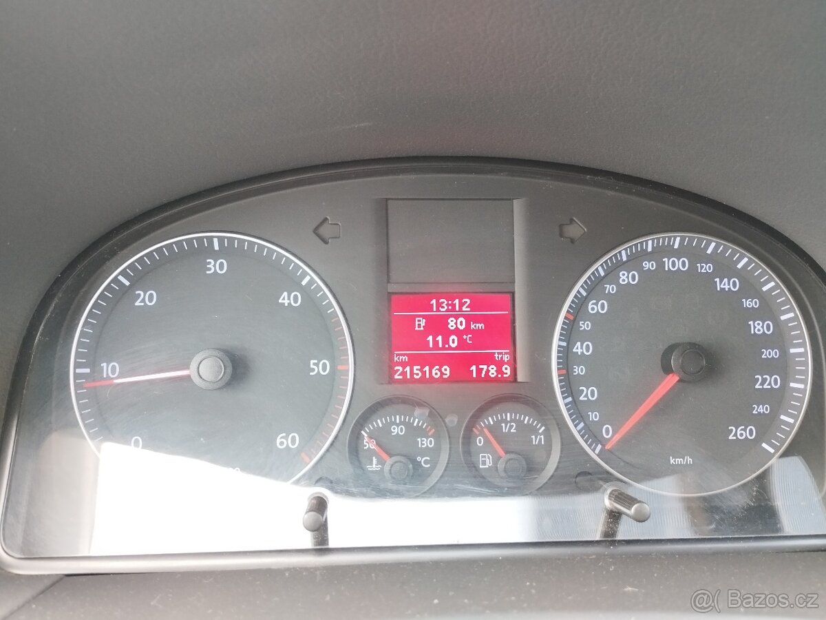 VW TOURAN CROSS 2.0TDI - 5