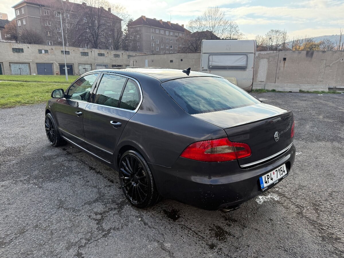 Škoda Superb 3.6 - 5