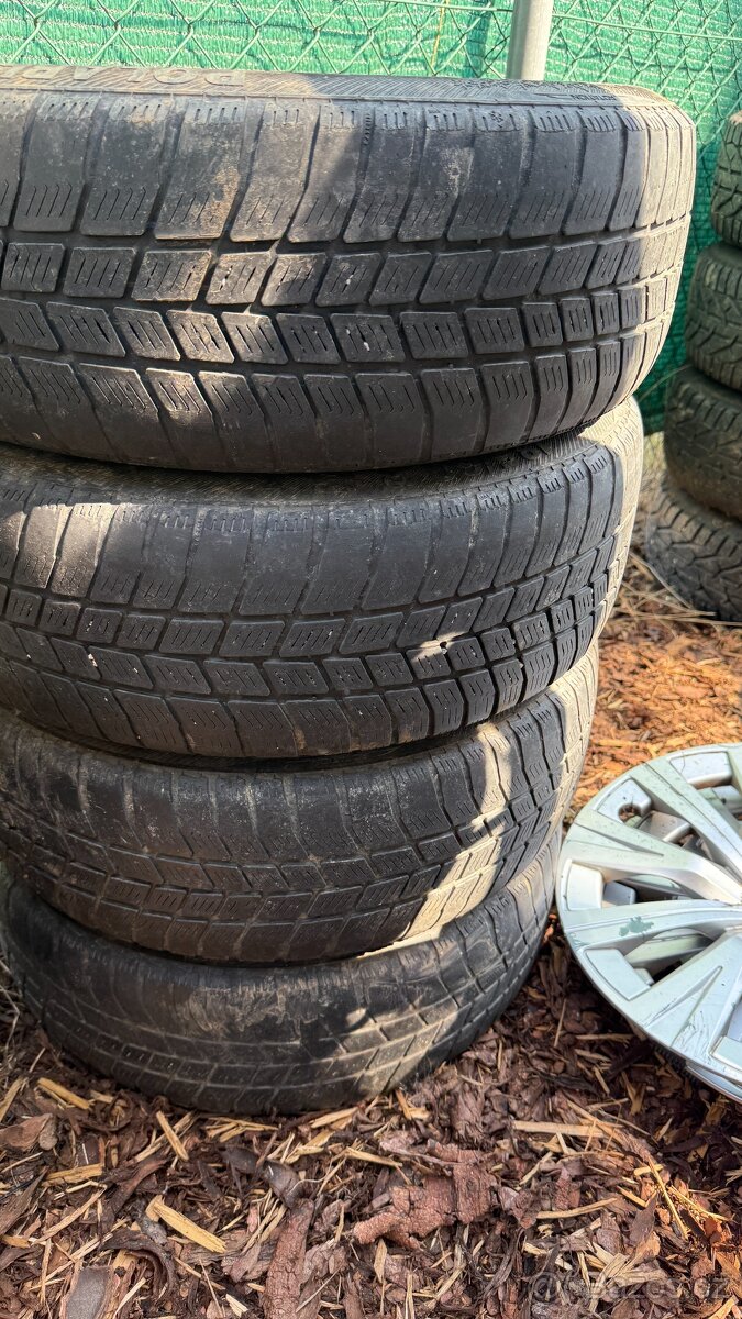 12 – 5x100 185/60 R15 Barum DOT 2716 zimní - 5