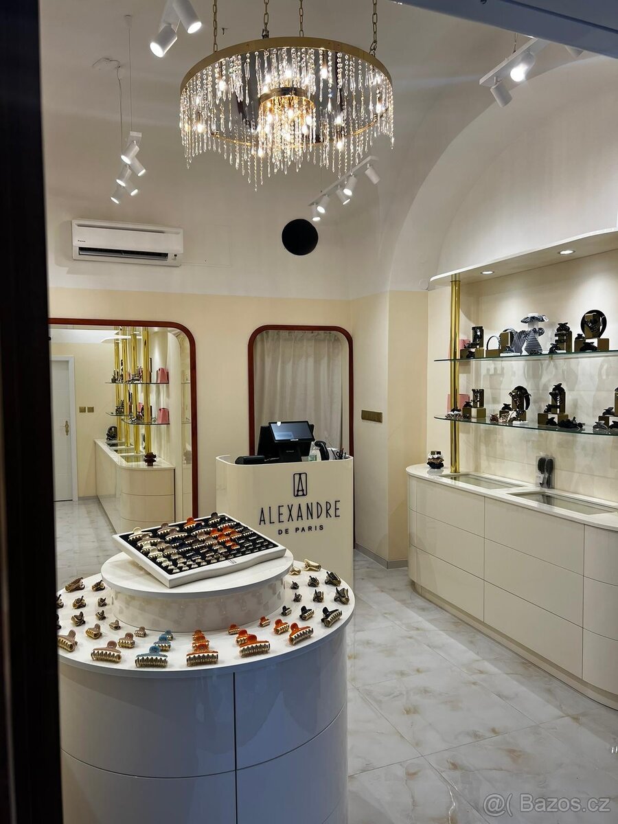 Luxusní lakovaný nábytek - 5