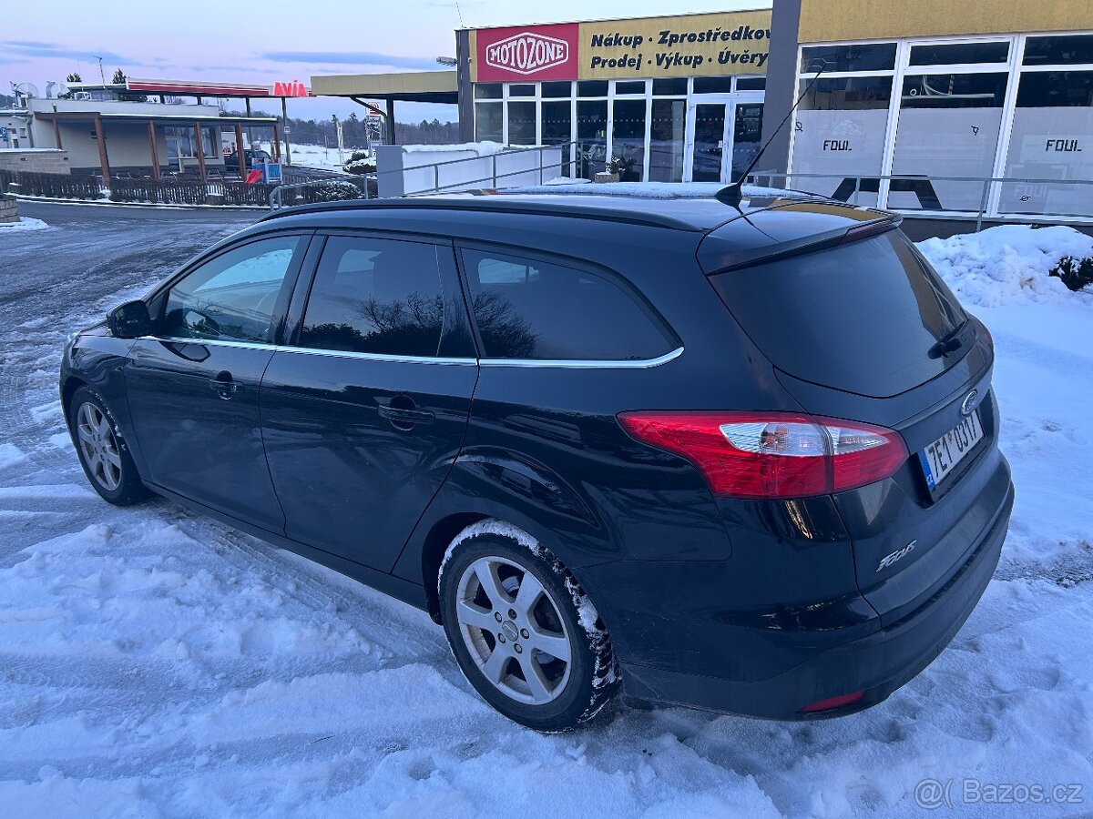 Ford Focus Combi 1.6i 2011 - 5