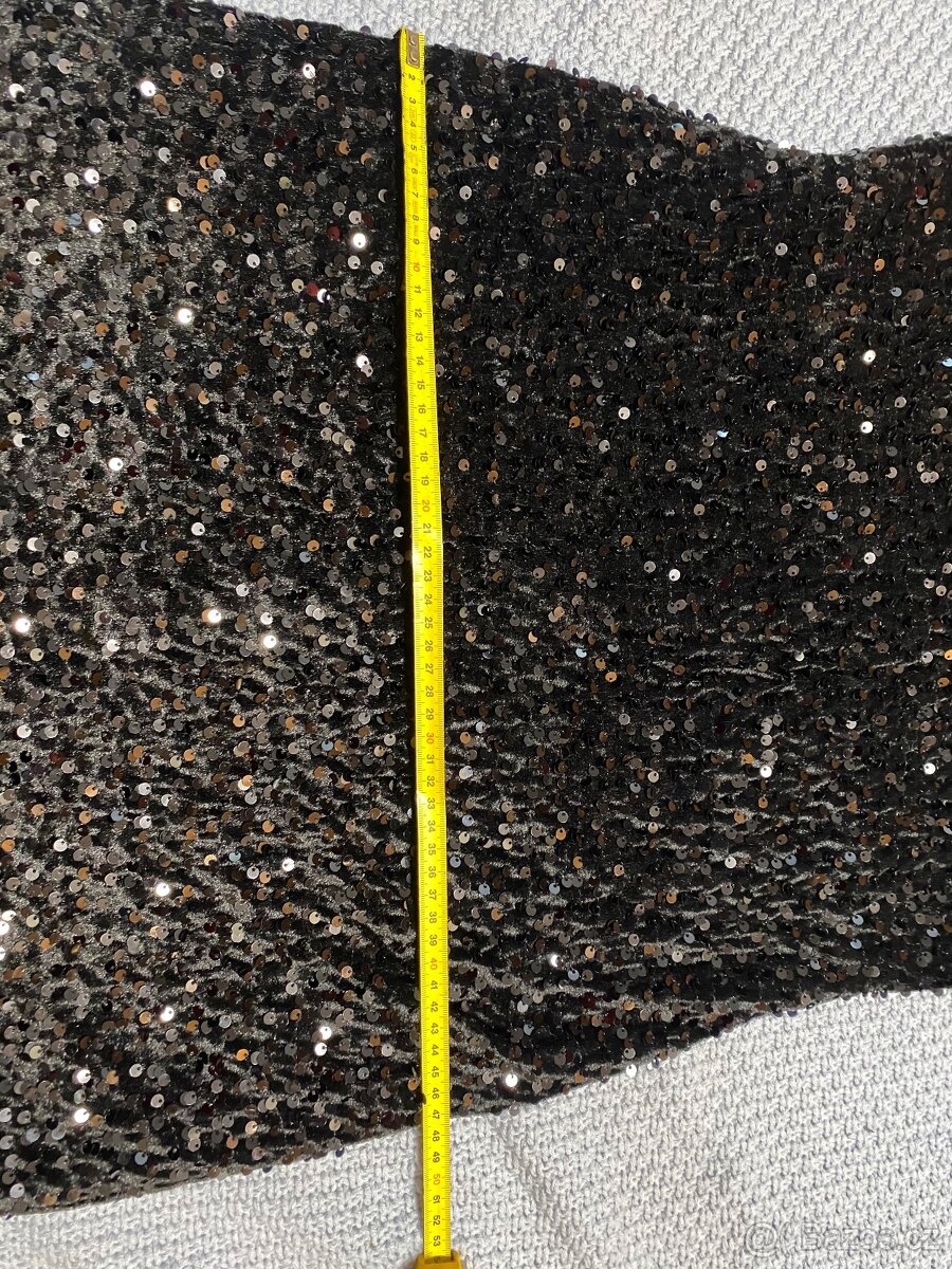 Černé šaty s flitry - 5