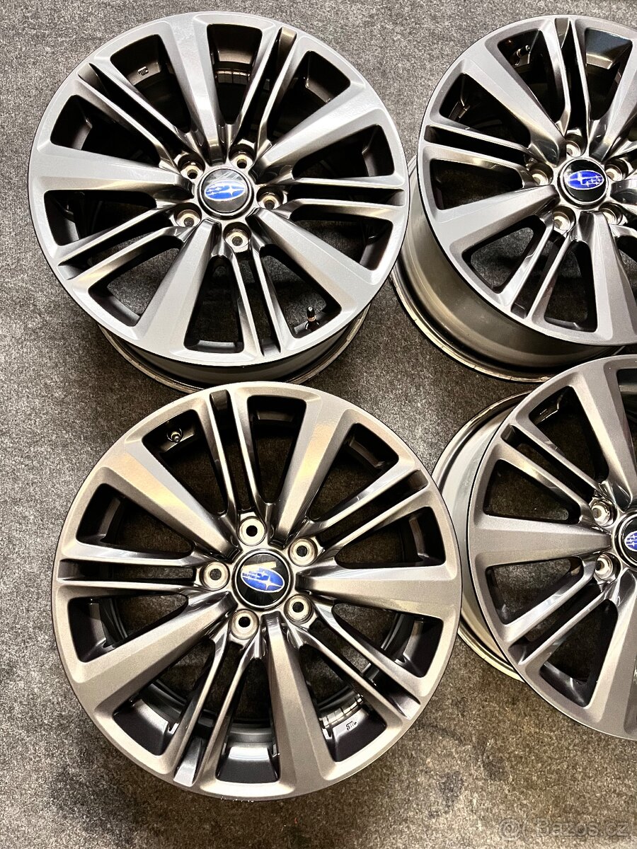 R17 Subaru WRX originál Alu disky 5x114,3 - 5