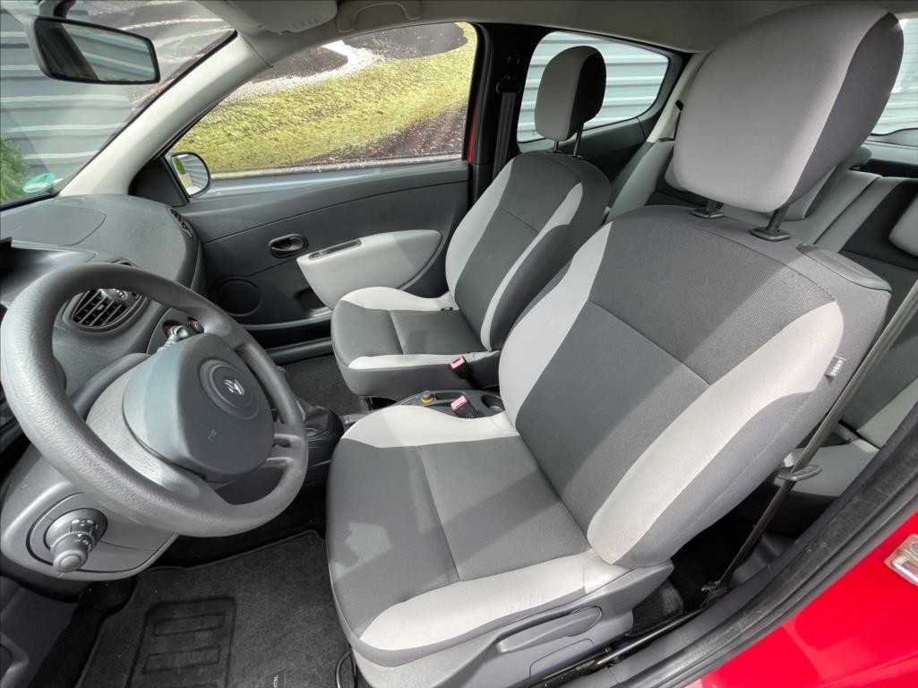 Renault Clio 1,5 (2009) - 5