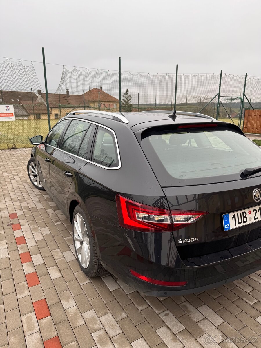 Škoda Superb 2.0 TDI 140kw 4x4 - 5