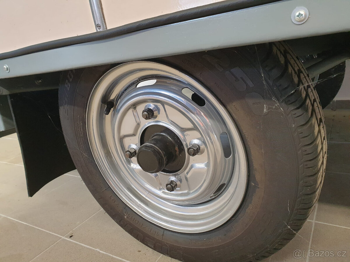 Prodám kempovací vozík DDR - 5