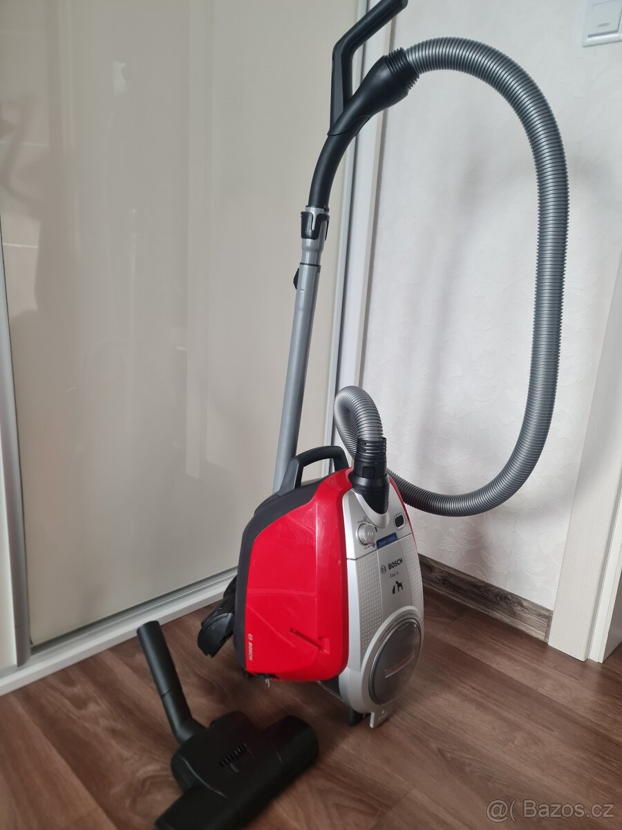 Bezsáčkový vysavač Bosch Zoo'o ProAnimal - 5
