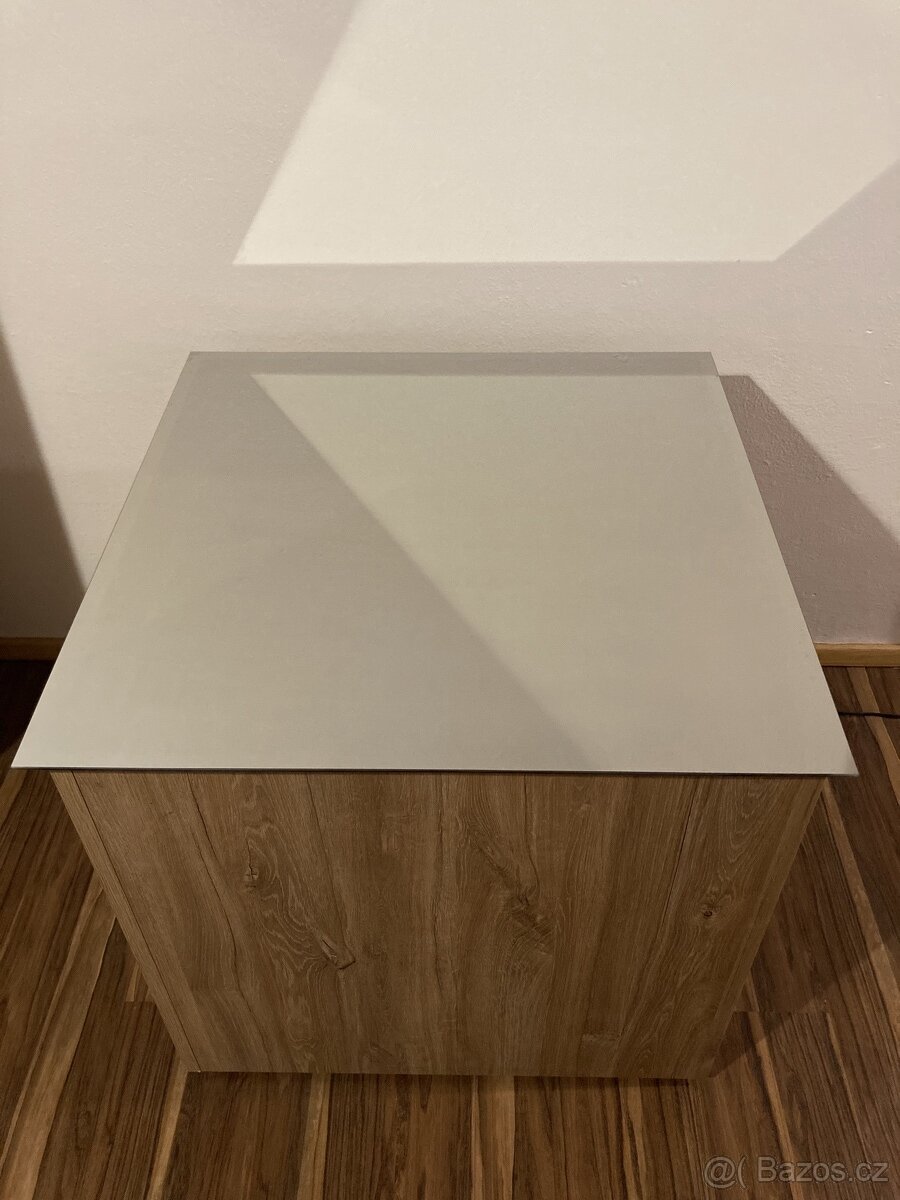 Nekonečný stůl - 5