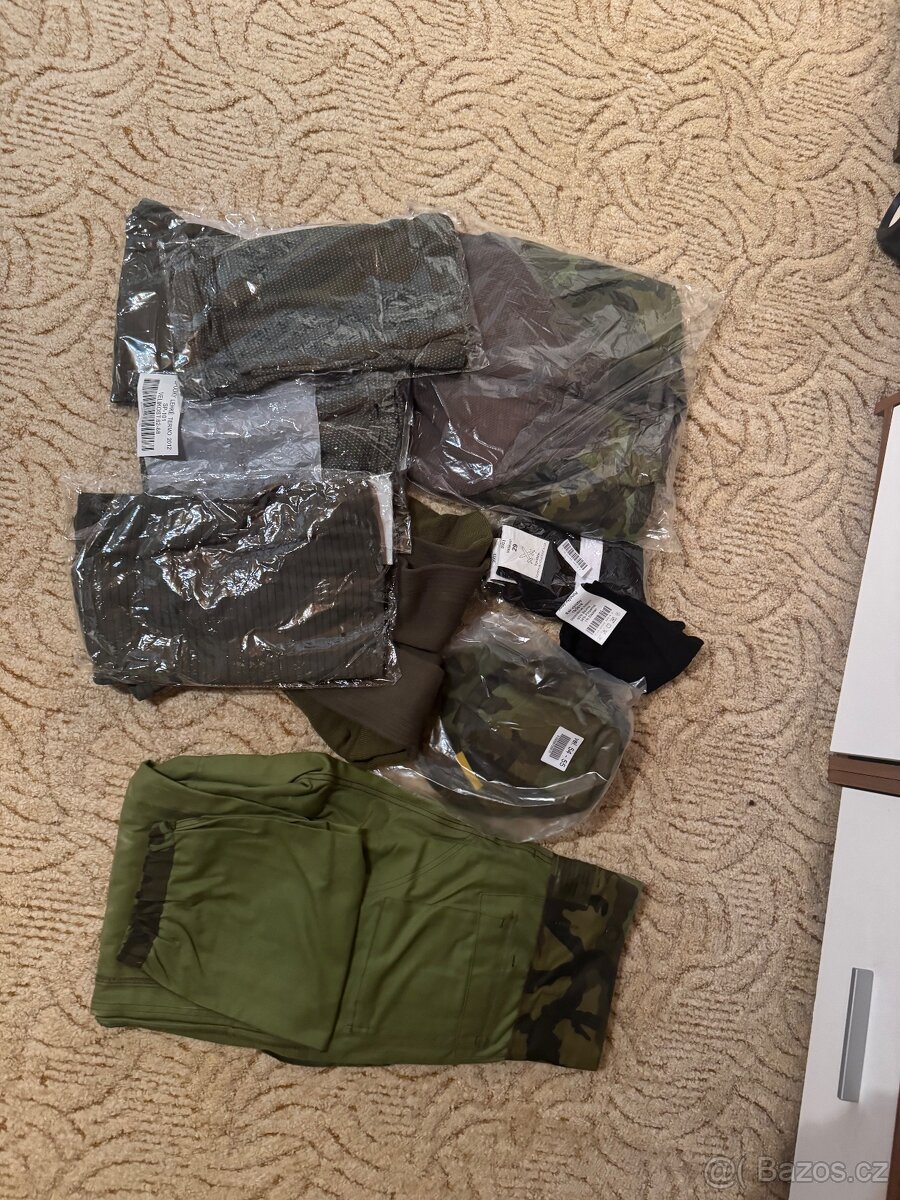 Vojenské oblečení - 5