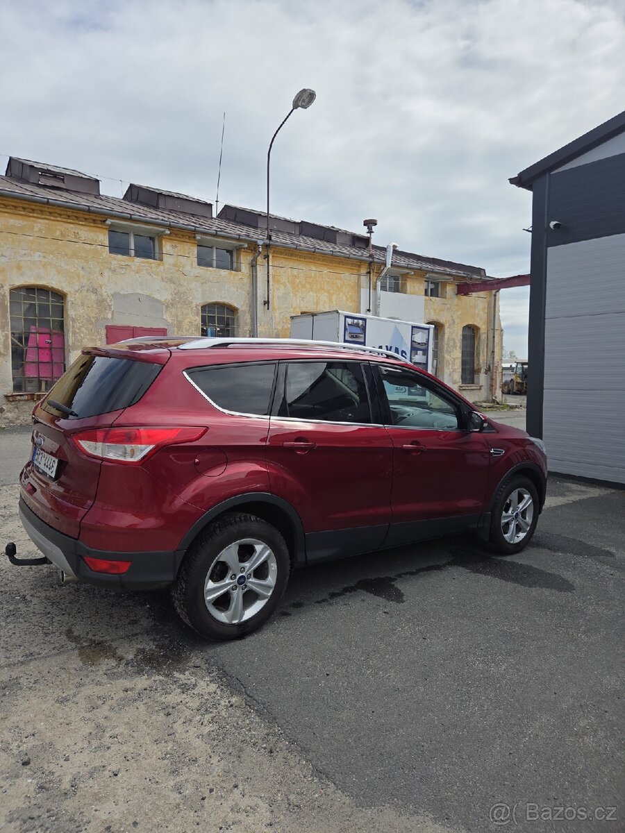 Ford Kuga 4x4 - 5