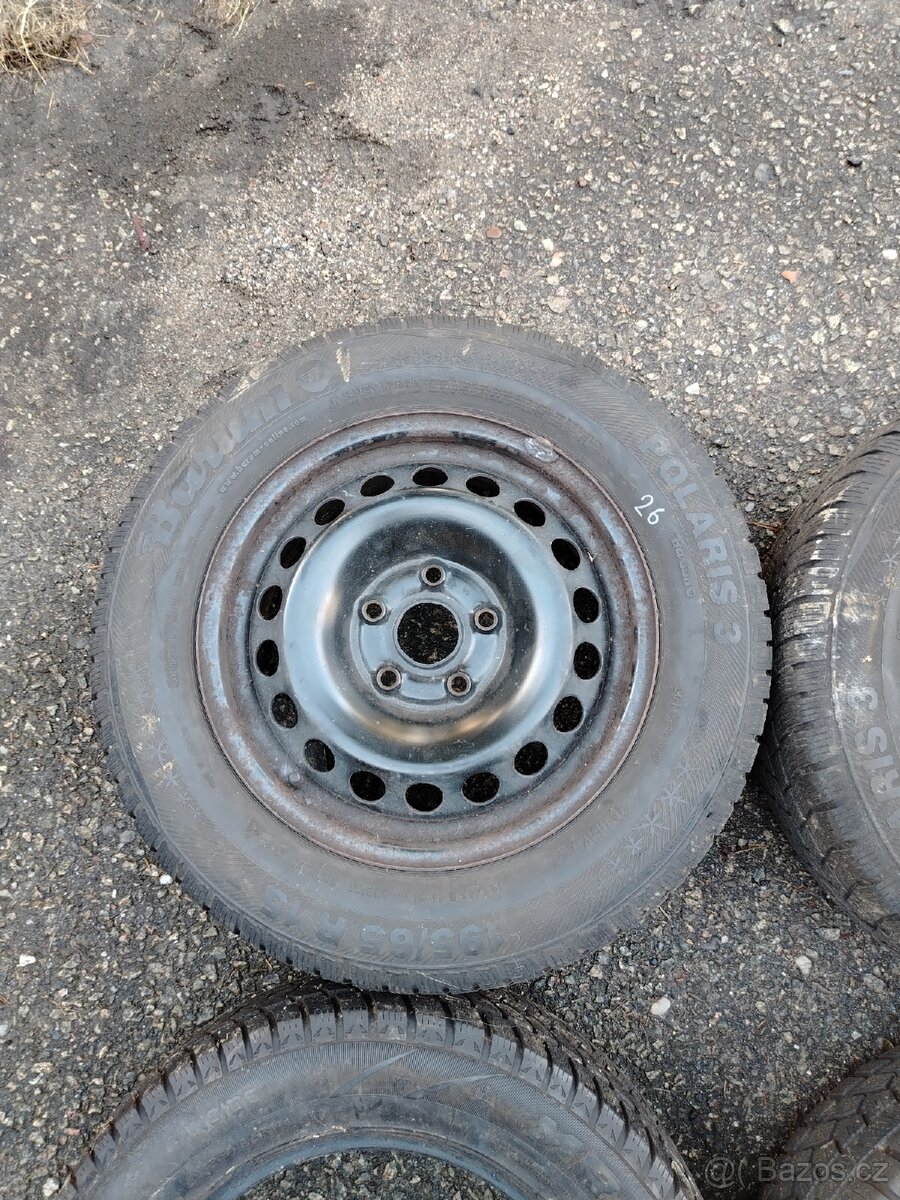 Sada zimních kol 195 65 R15 Škoda Octavia 2 - 5