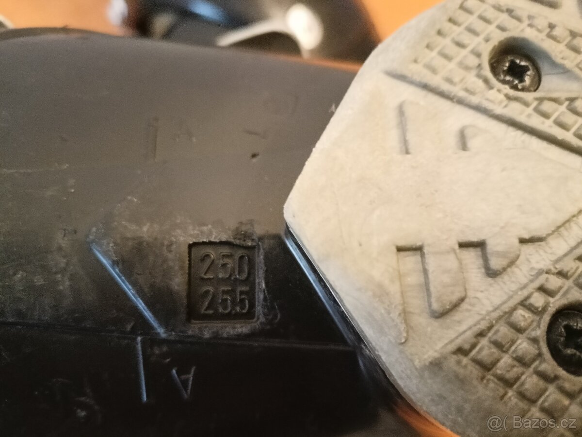 Dětské/dámské lyžařské boty vel.39 (stélka 25,5 cm) - 5