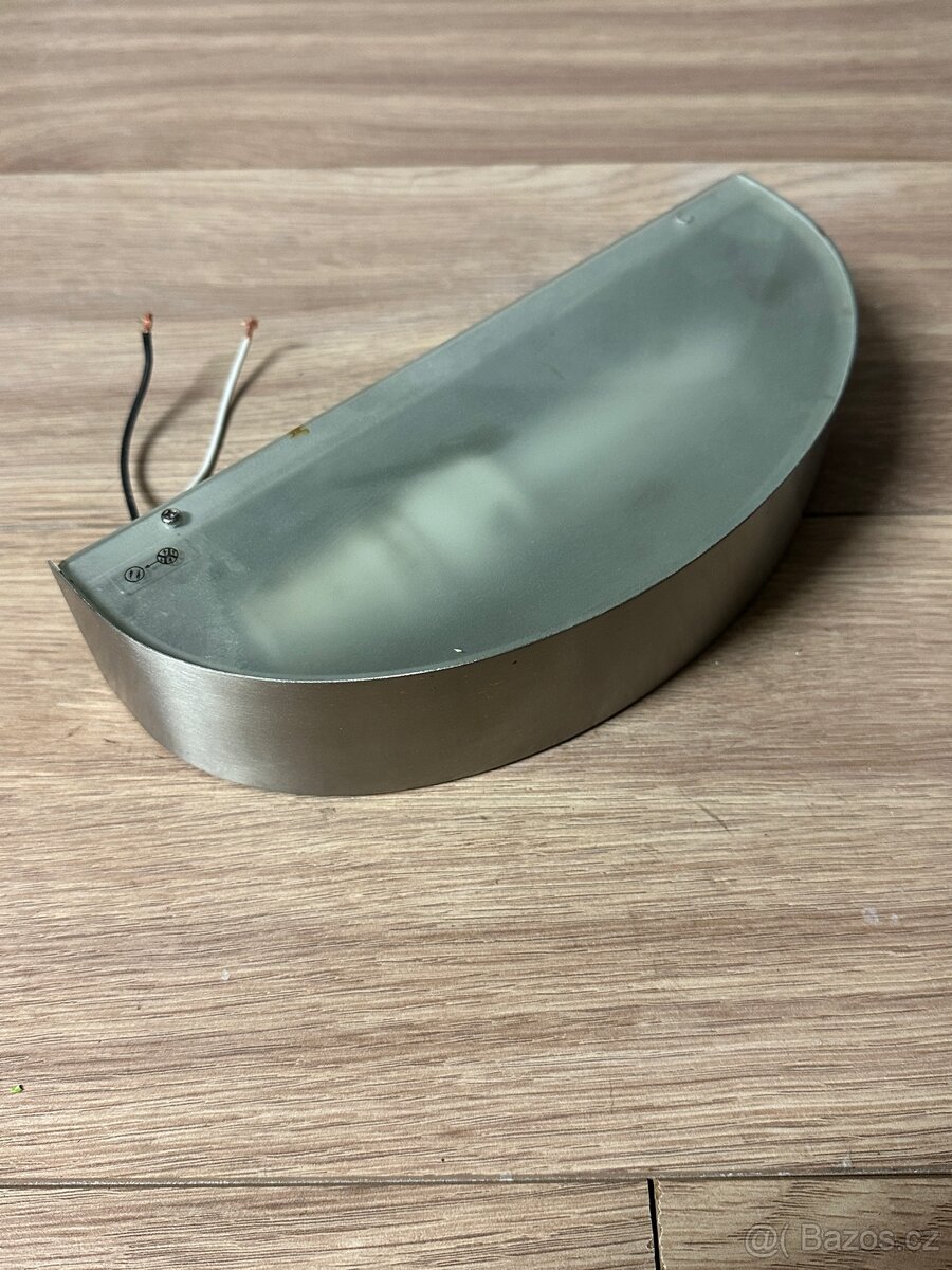 Venkovní nástěnné svítidlo - 5