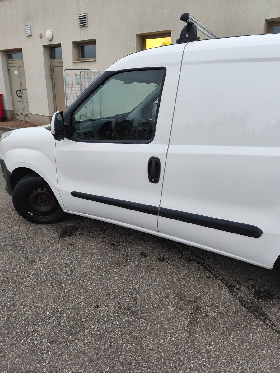 Fiat Doblo 1.6 JTD 77 KW - 5