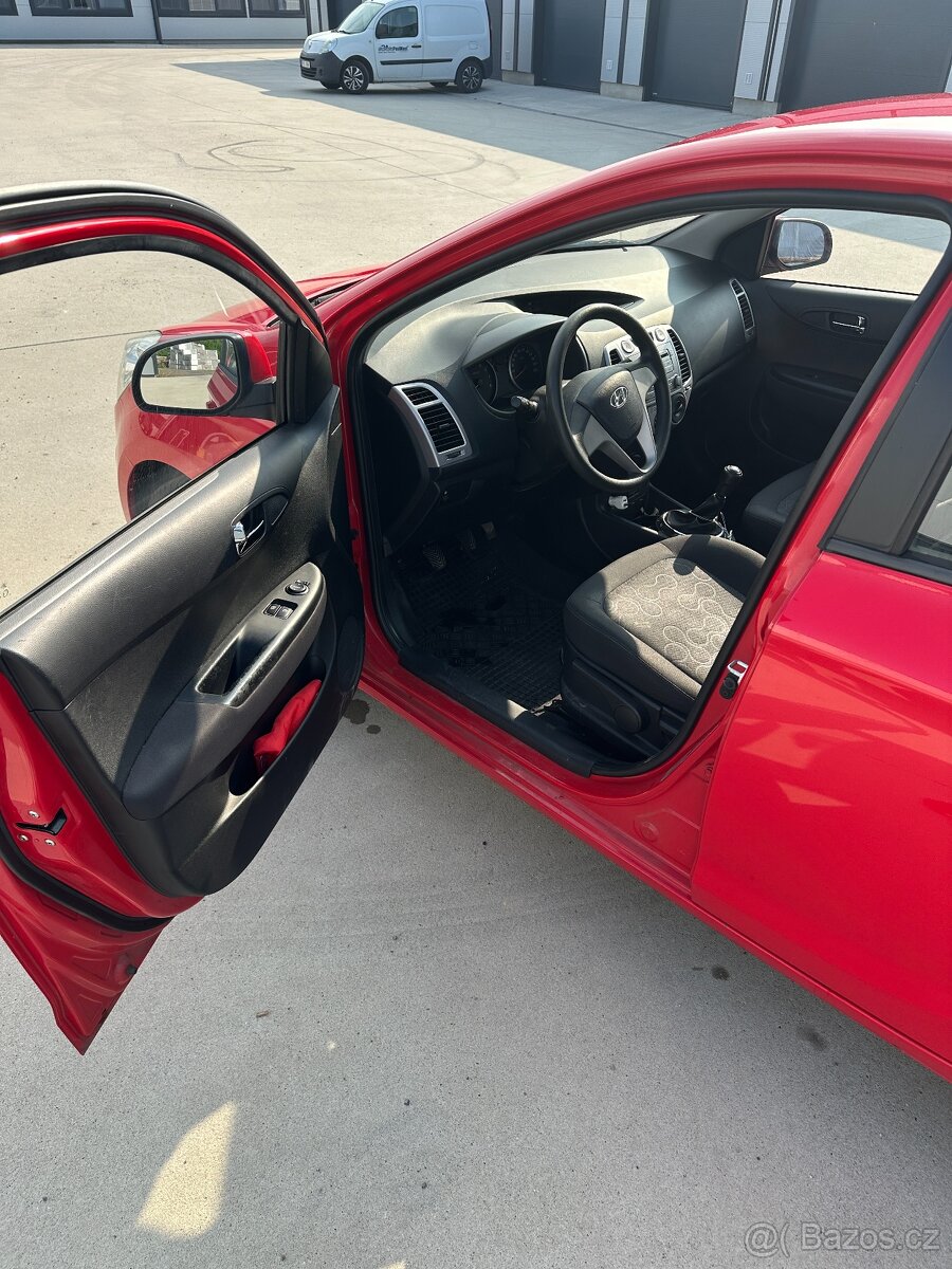 Hyundai i20, r.v. 2011, 64 000km - 5
