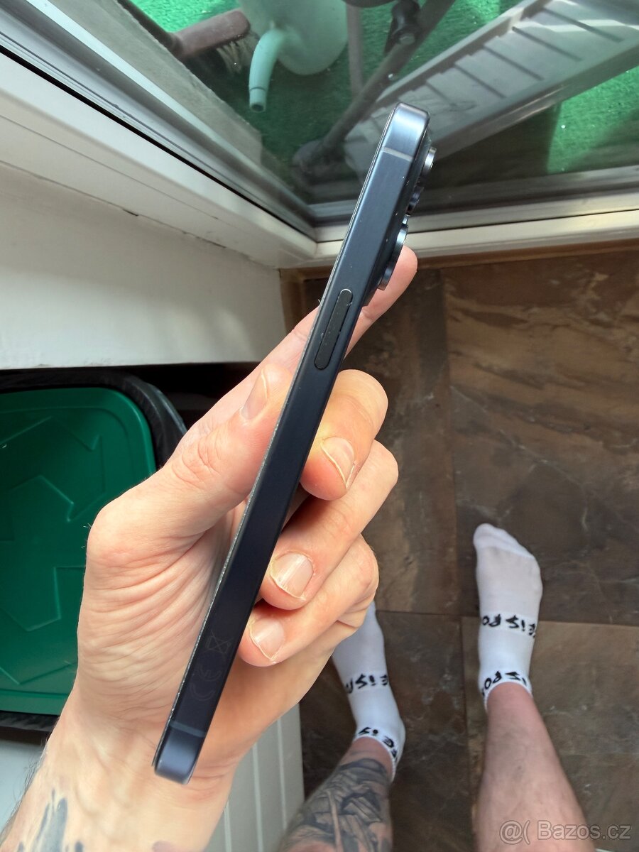 IPhone 15pro Max 256gb modrý - 5
