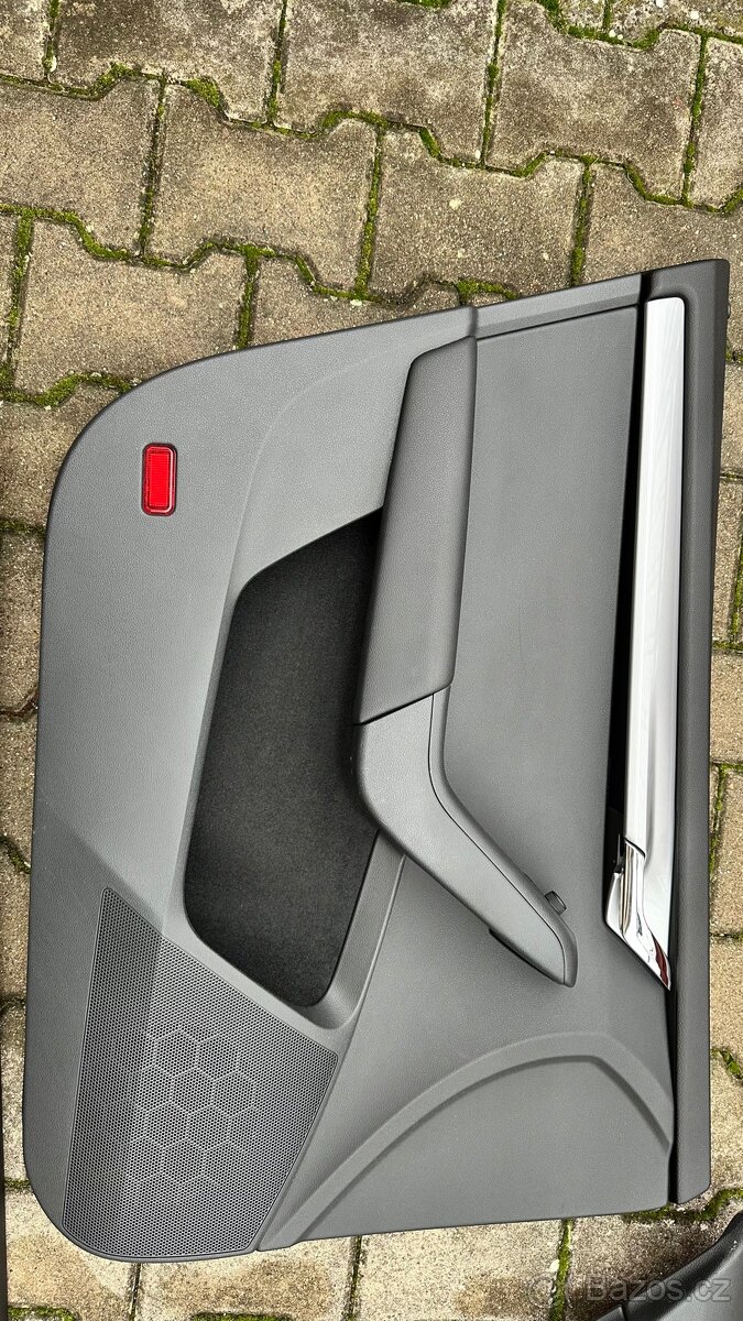 Tapecírunk(výplně dveří) Škoda Octavia 3 combi - 5