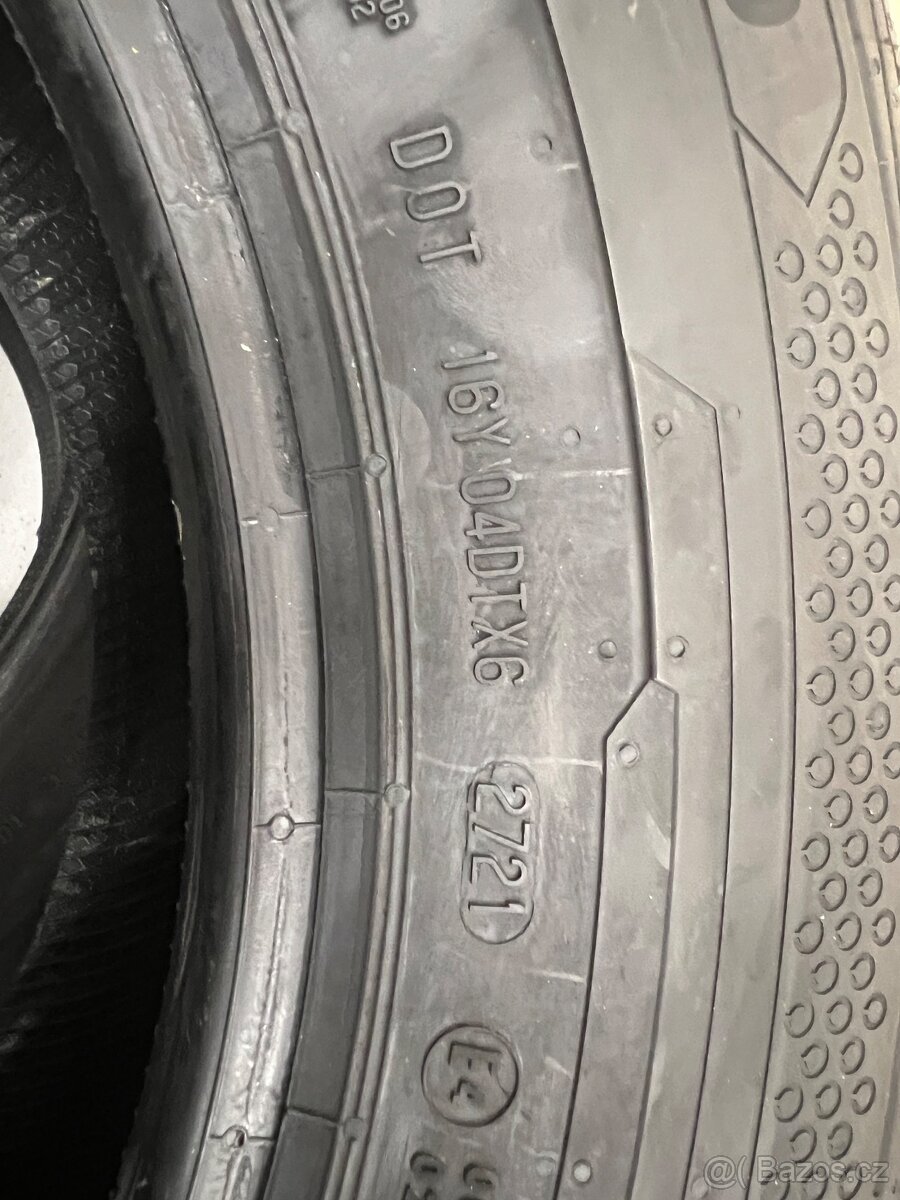 Continental 215/65/16 C - 5