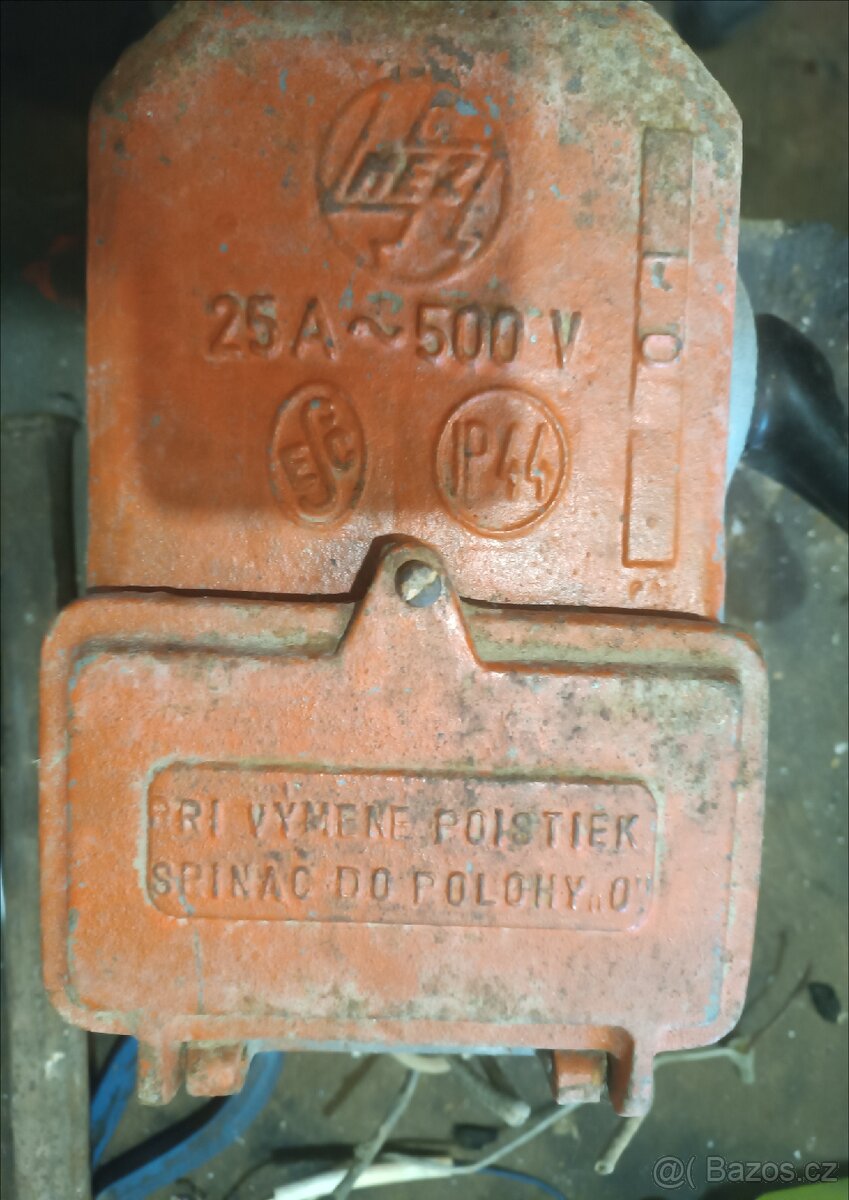 Pojistková skříň - 5