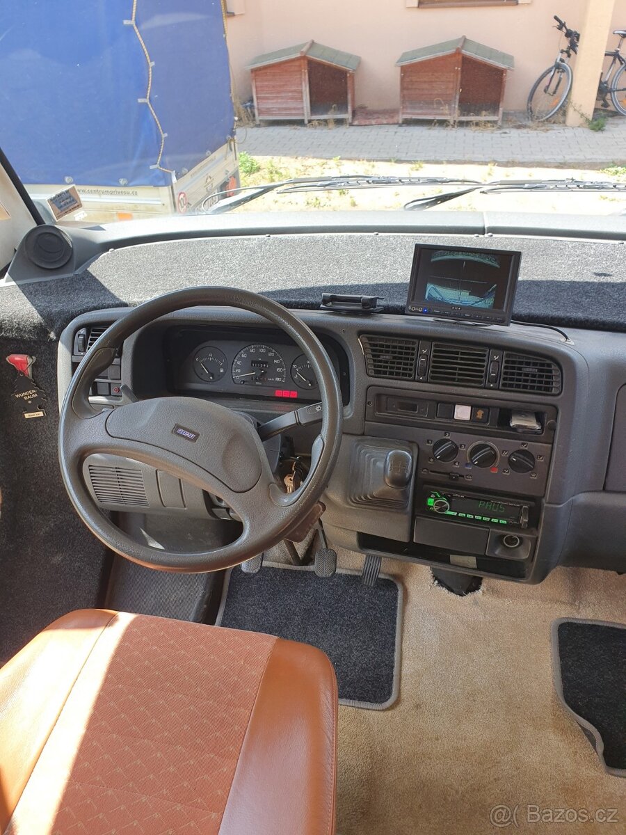 Hymer B 584 2.5 TDI 85 kW - 5