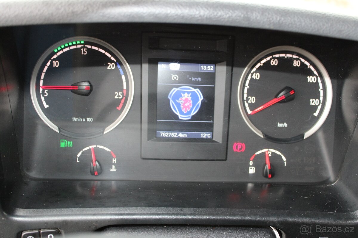 Scania P230, HYDRAULICKÉ ČELO - 5